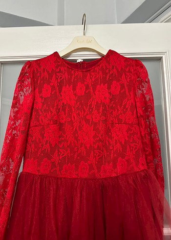 Kırmızı Dantel Uzun Kollu Elbise - Görsel 2
