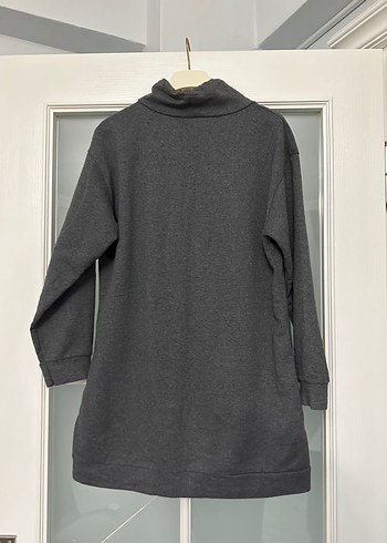 Gri Kapüşonlu Uzun Sweatshirt - Görsel 3