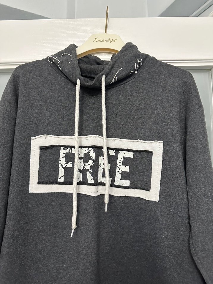 Gri Kapüşonlu Uzun Sweatshirt - Görsel 2
