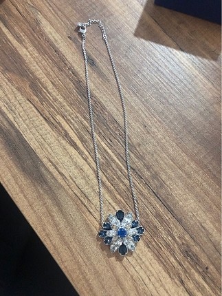 Swarovski kolye