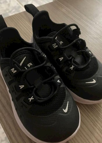 Siyah Bağcıklı Erkek Çocuk Spor Ayakkabı