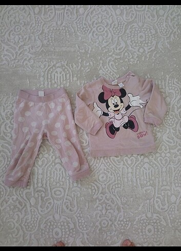 H&M Minnie mouse bebek alt üst takım