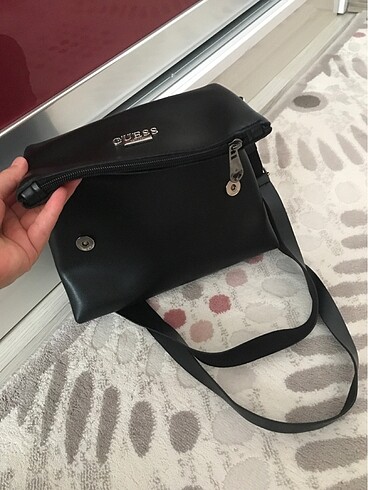 Guess Çanta