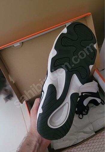 44 Beden Nike tech hera