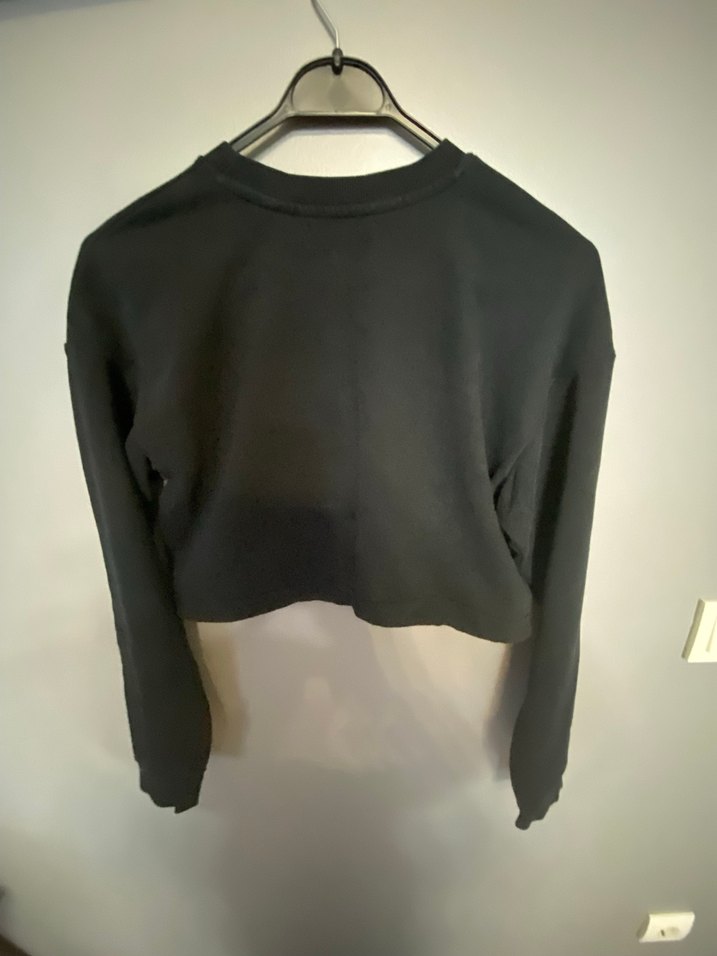 Bershka S beden Kısa Sweatshirt - Görsel 4