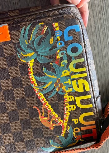 Louis Vuitton Desenli Askılı Çanta - Görsel 3