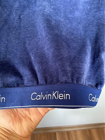 s Beden CalvinKlein orj S bed.kadife pijama üstü