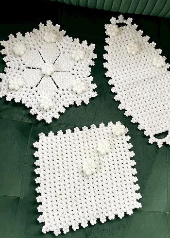 Beyaz El Örgüsü Çiçekli Dantel Seti - Görsel 3