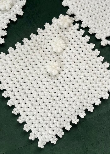 Beyaz El Örgüsü Çiçekli Dantel Seti - Görsel 4