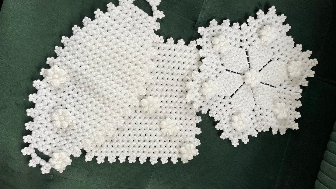 Beyaz El Örgüsü Çiçekli Dantel Seti - Görsel 2