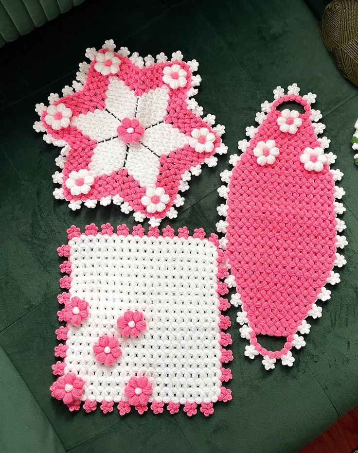 Pembe Beyaz Çiçekli El Örgüsü Set - Görsel 2