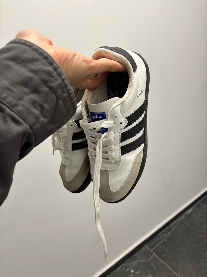 Beyaz Siyah Adidas Samba Spor Ayakkabı - Görsel 3