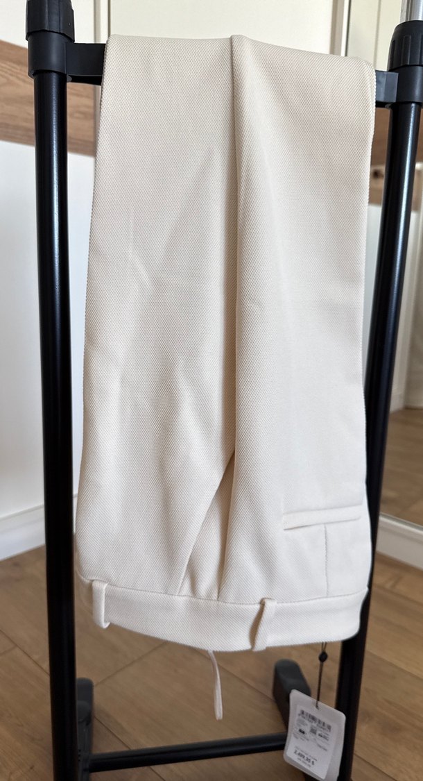 Beyaz Kadın Midi Kumaş Pantolon - Görsel 3