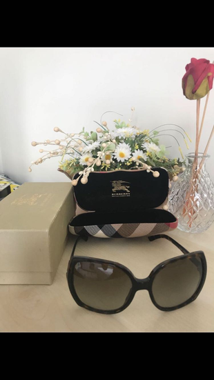 universal Beden Burberry güneş gözlüğü