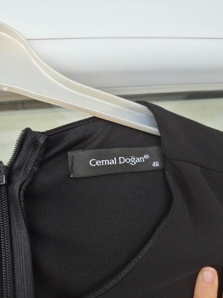 Uzun Siyah Gotik kadın abiye - Görsel 3