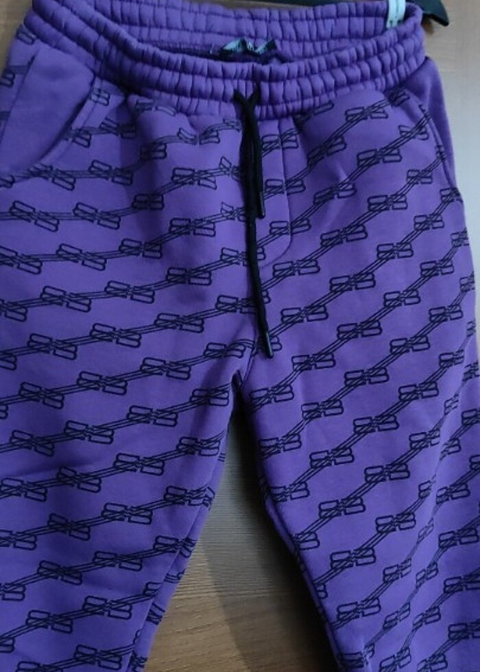 Erkek çocuk 11-12 eşofman altı kalin L beden ama kalıbı dar - Görsel 4