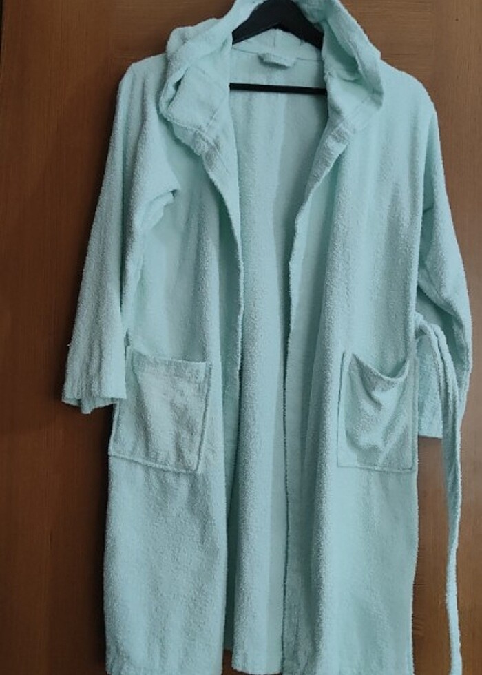 Lcwaikiki 10-12 yaş bornoz - Görsel 2