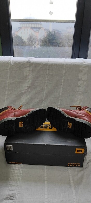 Cat Kilırmızı 36 numara bot - Görsel 5