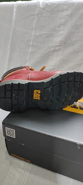 Cat Kilırmızı 36 numara bot - Görsel 6