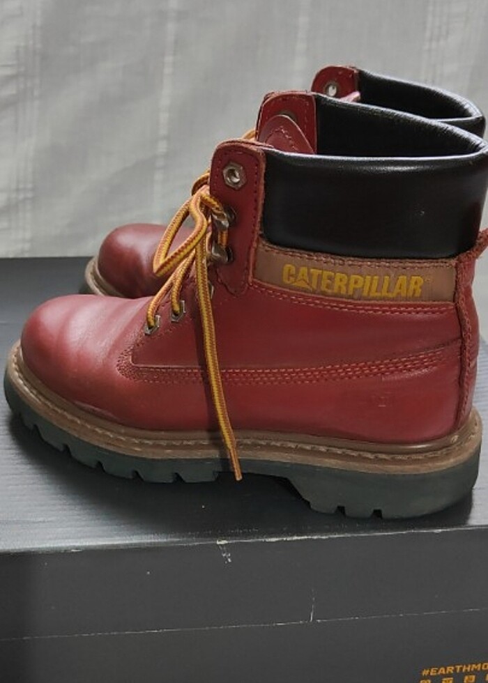 Cat Kilırmızı 36 numara bot - Görsel 4