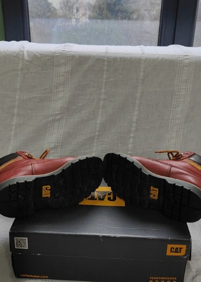 Cat Kilırmızı 36 numara bot - Görsel 5