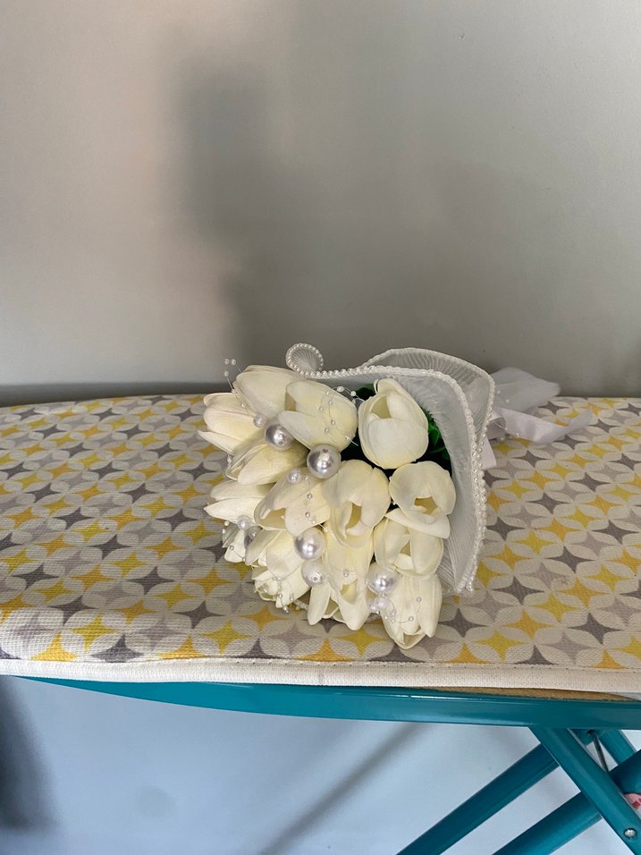 Dantel Detaylı ıslak lale Beyaz Gelin Buketi - Görsel 2