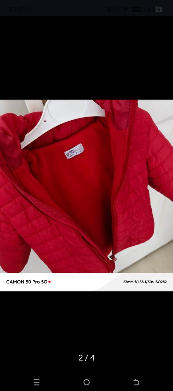 Kırmızı Kapüşonlu Erkek Çocuk Mont - Görsel 2