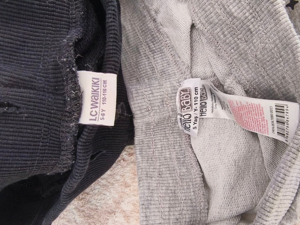 Gri ve Siyah Erkek Çocuk Rahat Eşofman Altları - Görsel 3