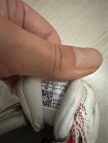 21 Beden beyaz Renk Adidas spor ayakkabı