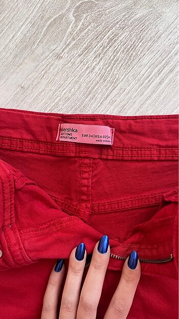 xs Beden Bershka şort