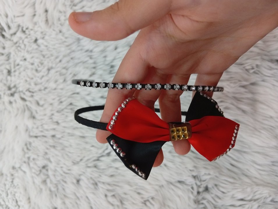 Siyah Kırmızı Taşlı Fiyonk Saç Aksesuarı - Görsel 3