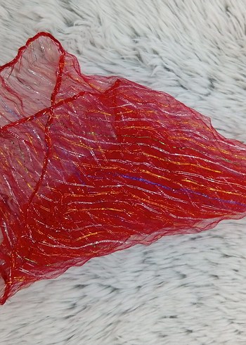 Kırmızı Fırfırlı Kadın Fular - Görsel 3