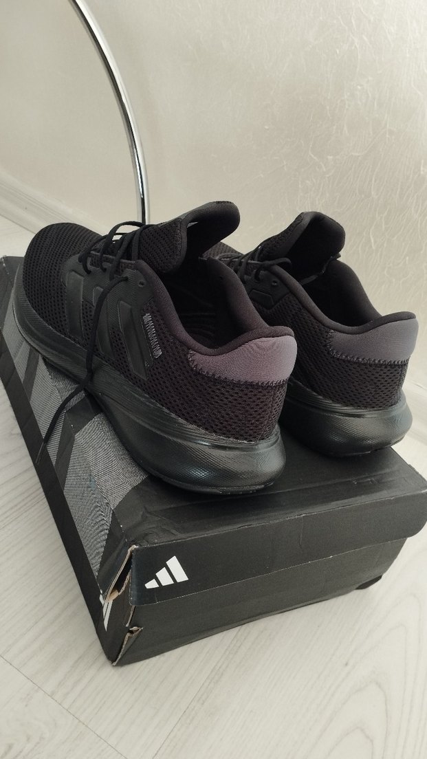 Siyah Adidas Erkek Spor Ayakkabı - Görsel 3