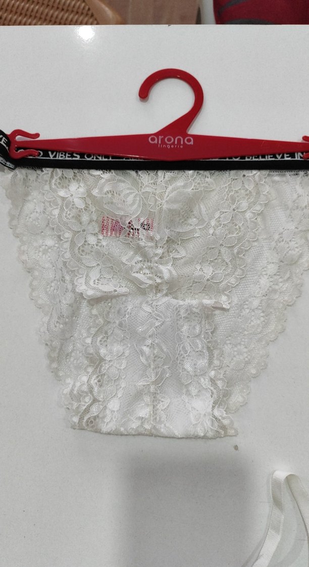 Beyaz tantelli büstiyerli Sütyen takımı - Görsel 3