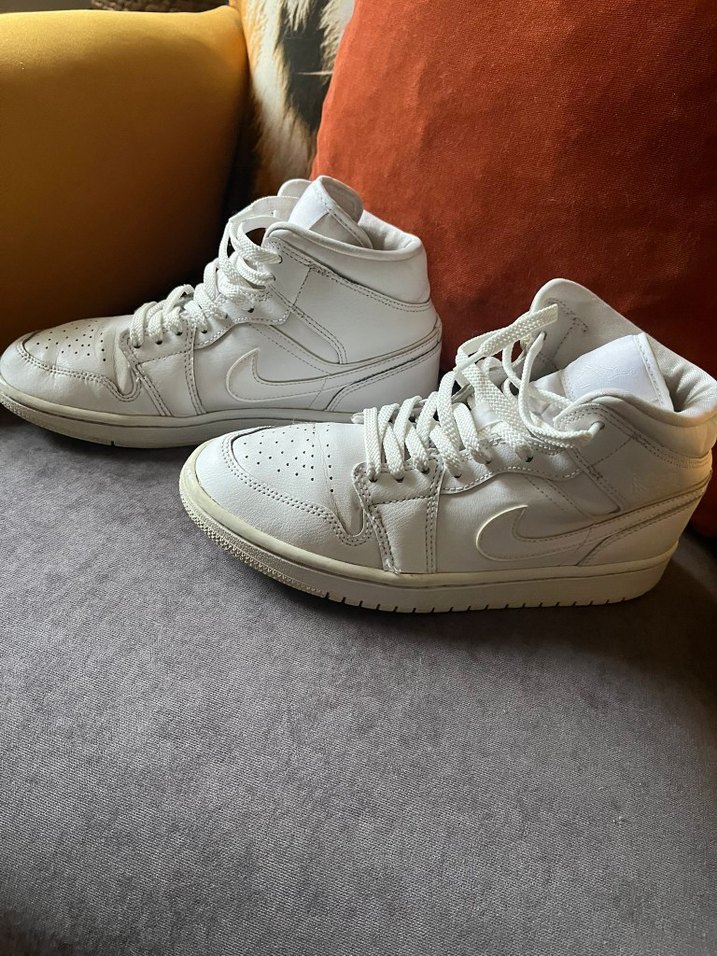 Beyaz Bağcıklı Kadın Spor Ayakkabı NiKE temiz sorunsuz - Görsel 4