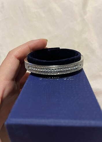 Swarovski kelepçe bileklik - Görsel 3
