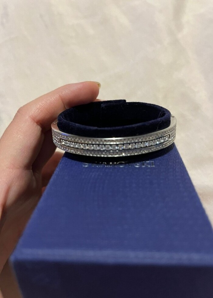 Swarovski kelepçe bileklik - Görsel 3