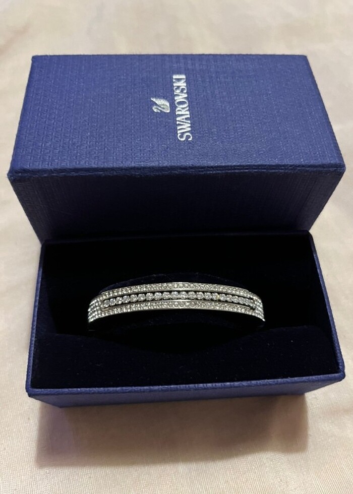 Swarovski kelepçe bileklik - Görsel 4