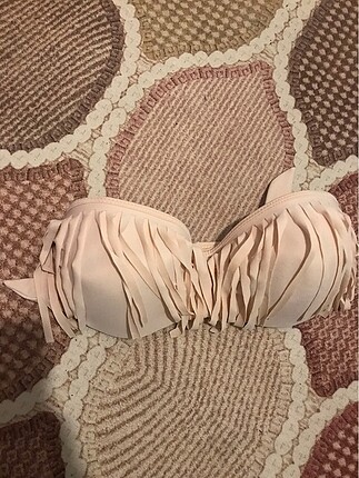 Bikini üstü