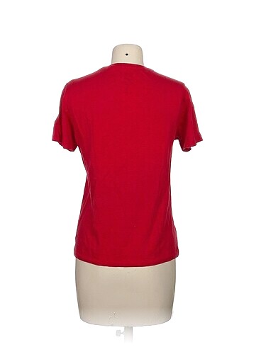 s Beden Diğer T-shirt %70 İndirimli.