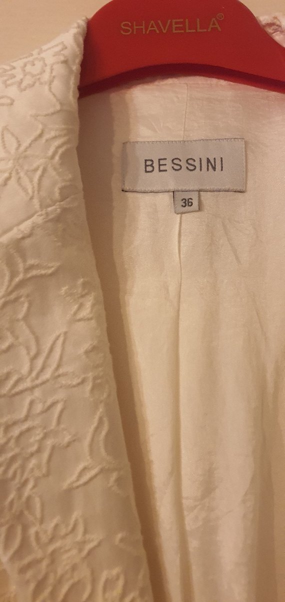 Düğmeli Beyaz Kadın Uzun Ceket - Görsel 2