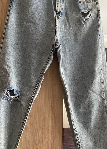 Gri Yırtık Detaylı Bol Kesim Midi Jean - Görsel 6