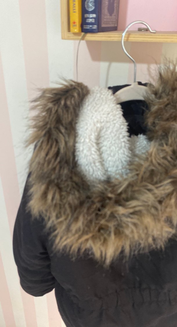 Kürklü Siyah Kadın Mont - Görsel 4