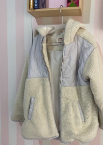 Beyaz Peluş ve Kürklü Kız Çocuk Ceketi - Görsel 2