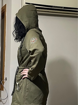 m Beden Trenchcoat