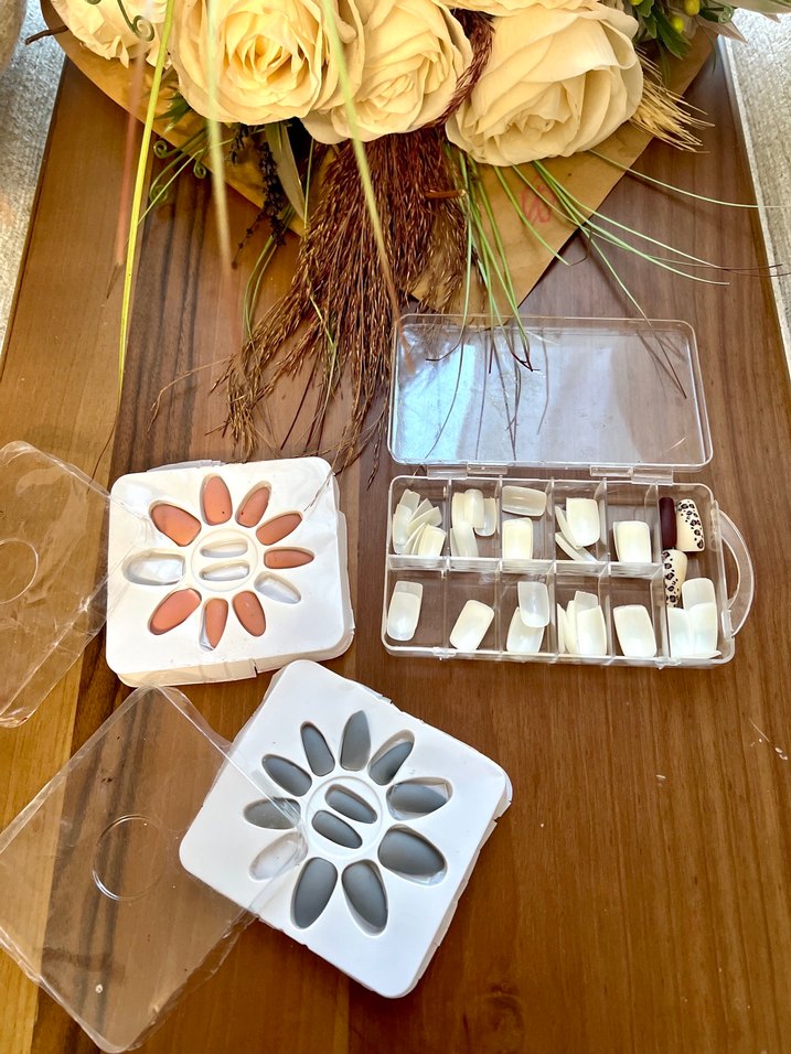 Beyaz Takma Tırnak Seti - Görsel 5