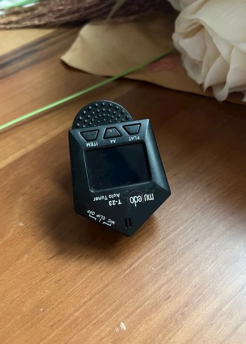 Siyah Gitar Akort Cihazı - Görsel 2