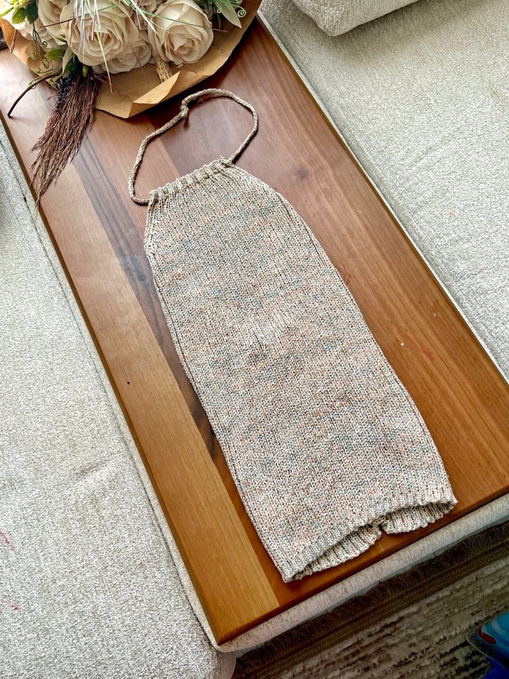 Triko örgü sırtı açık bluz - Görsel 5