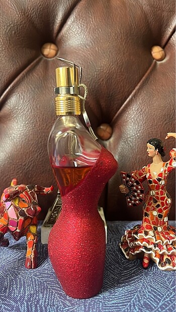l Beden Jean paul Gaultier Cabaret