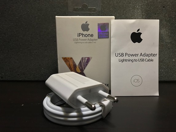 Orijinal iPhone Şarj Aleti